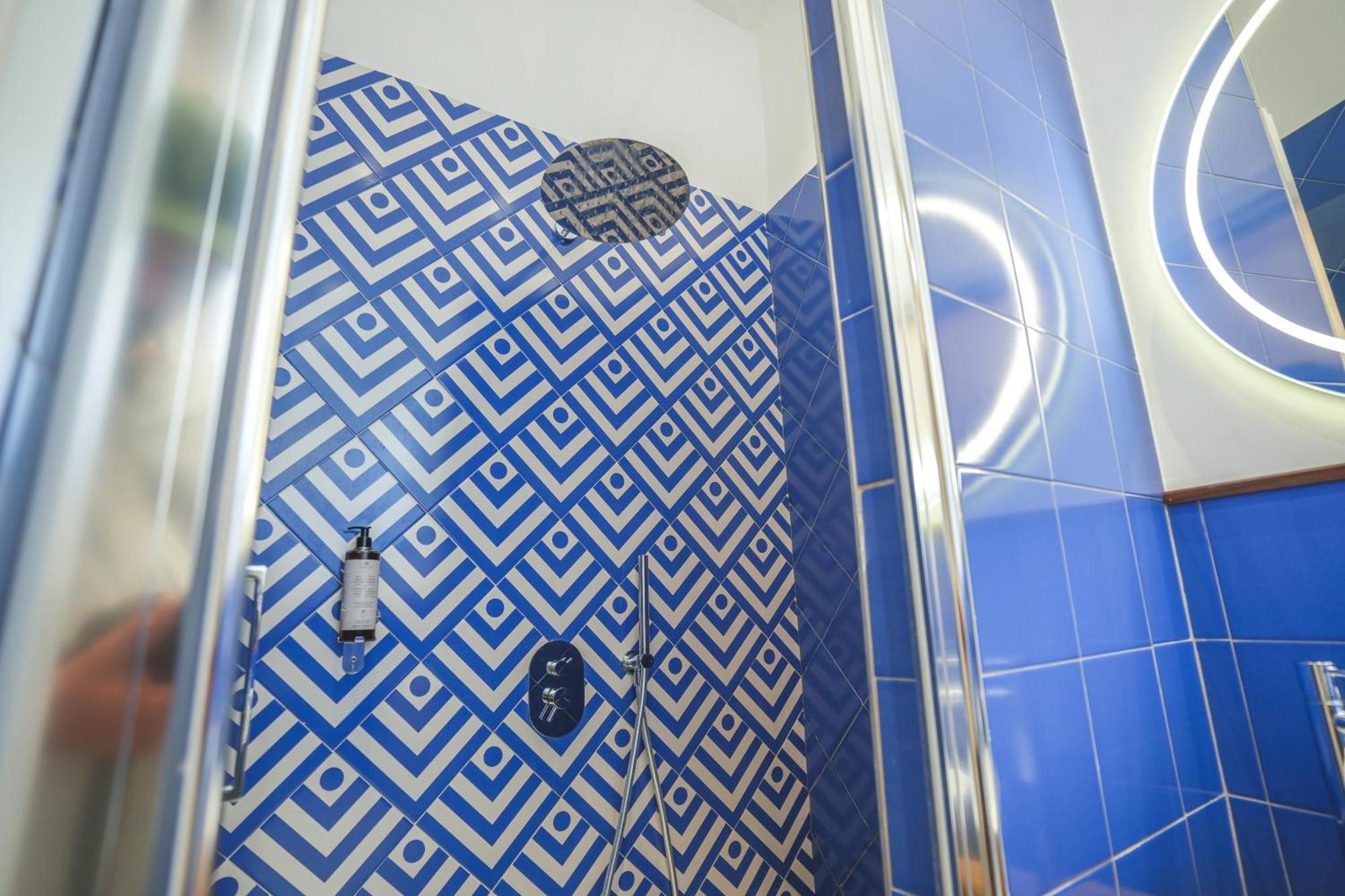 Cafe Latino Suites Соренто Екстериор снимка