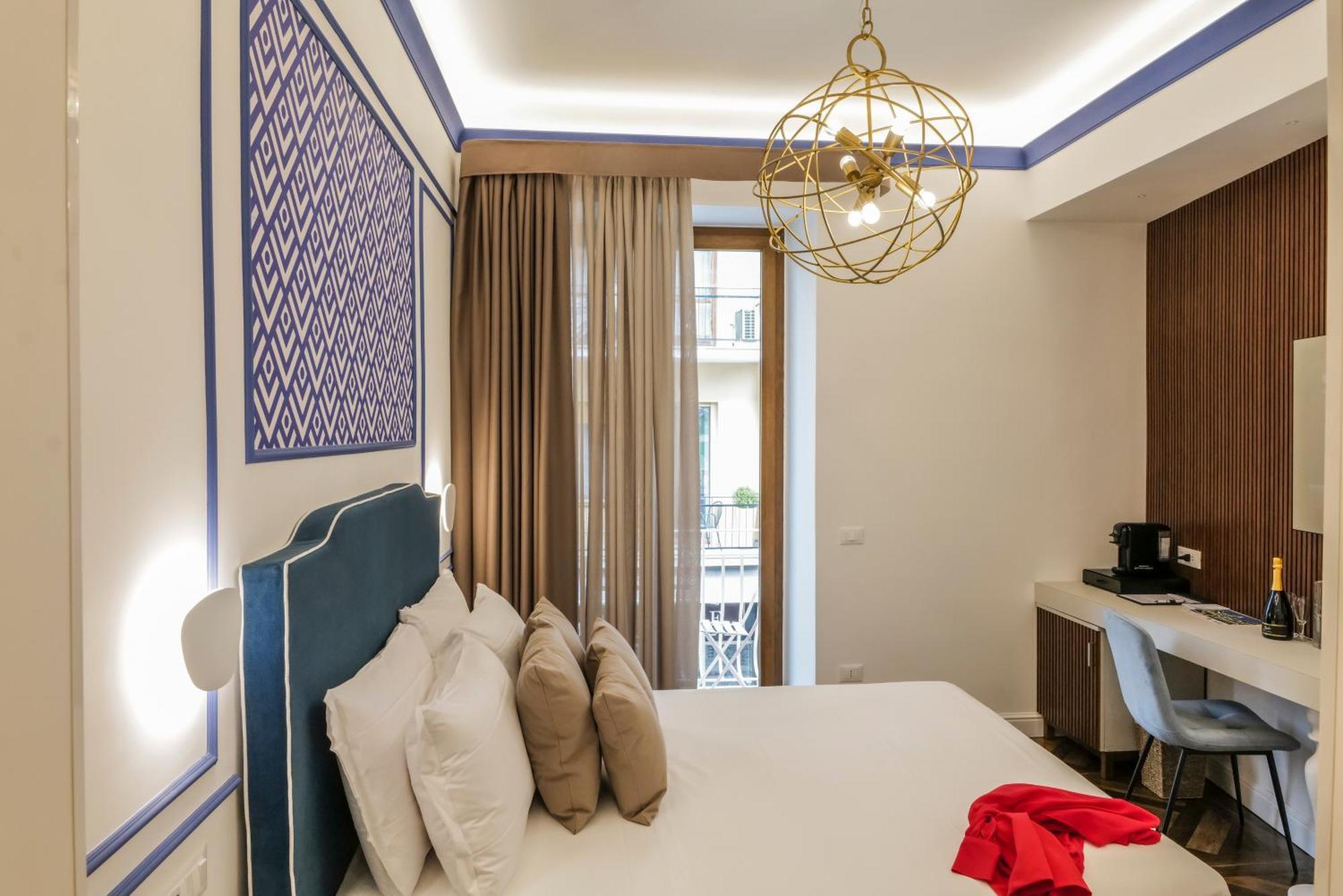 Cafe Latino Suites Соренто Екстериор снимка
