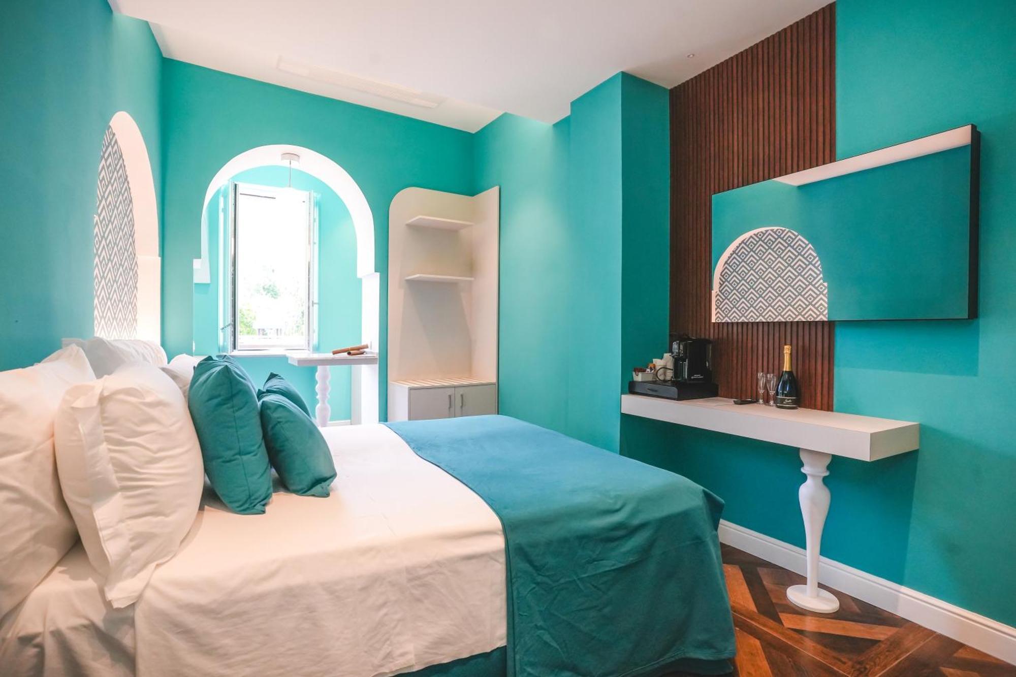 Cafe Latino Suites Соренто Екстериор снимка